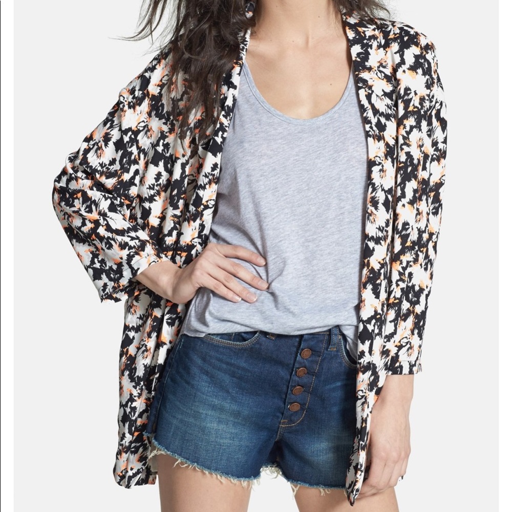 NWOT ASTR Print Flowy Oversized Blazer, XS